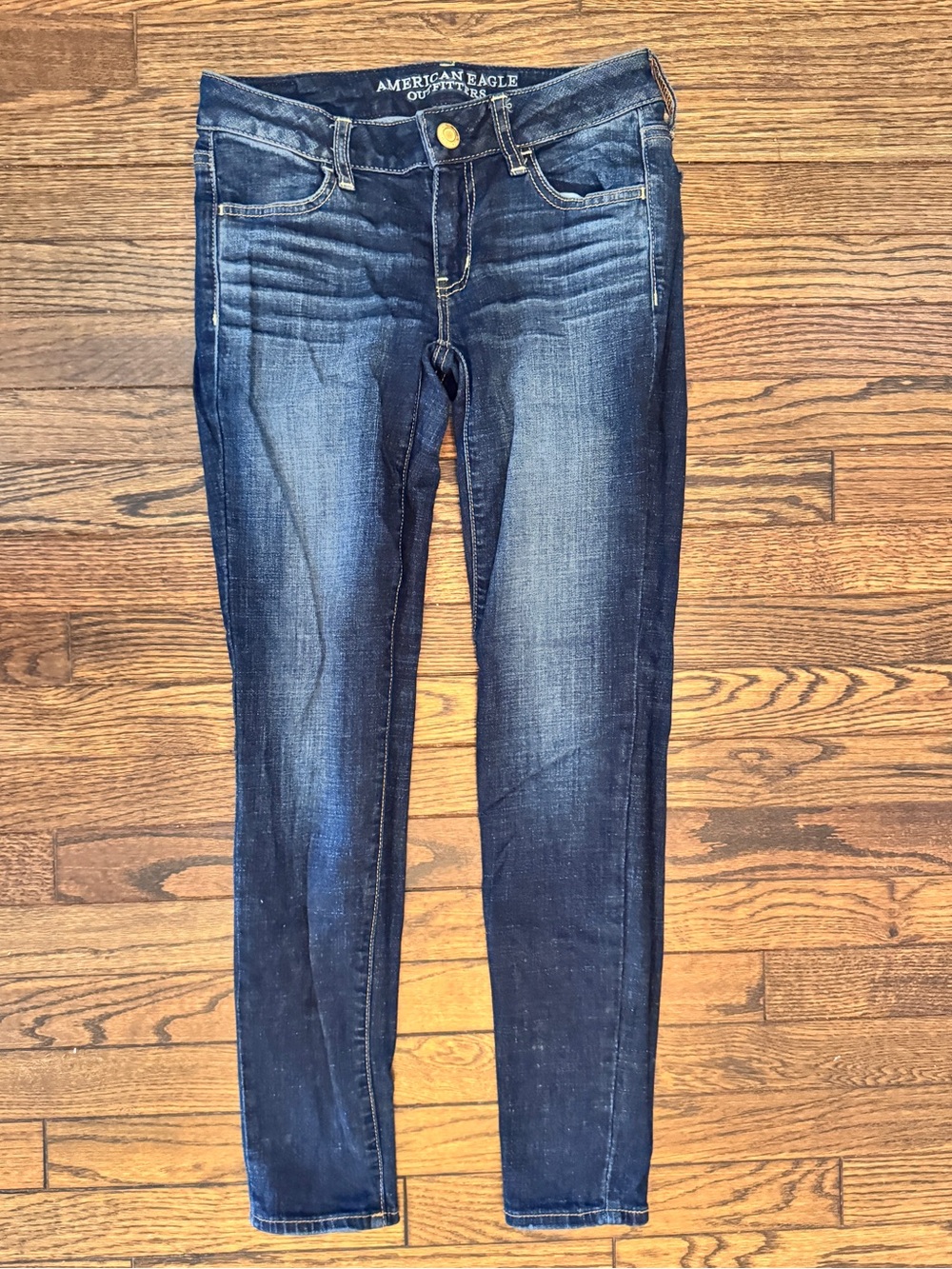 American Eagle Outfitters Women’s Dark Indigo Skinny Jeans